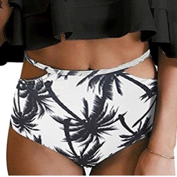 Ruffled Top High-Waisted Bikini Bl/Wh - Picture 2 of 6